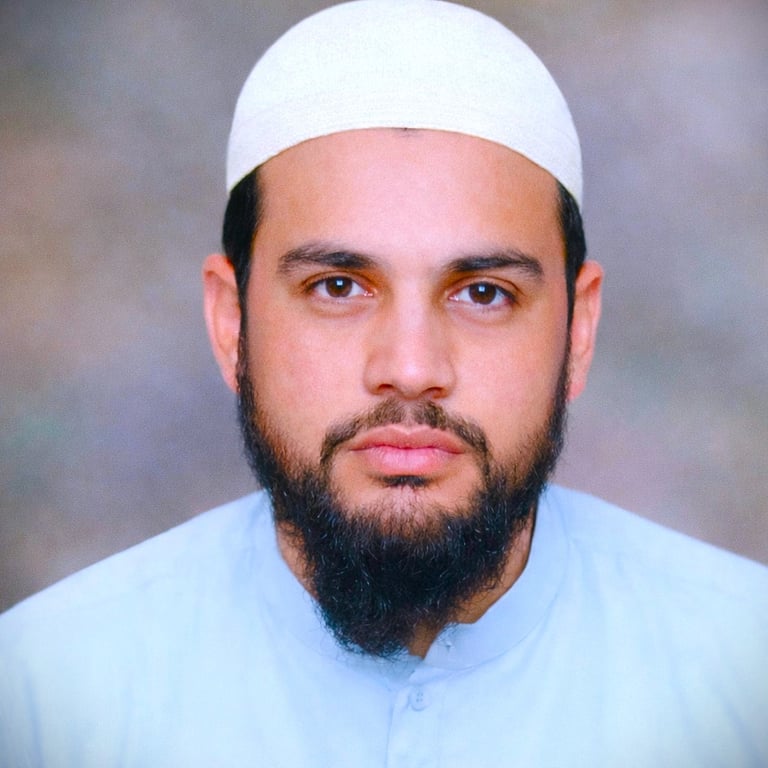 Usama Siddique, Arab tutor in Abbottabad, North-West Frontier Province